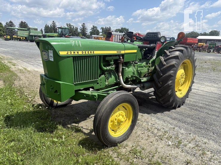 john-deere-1020-image-1