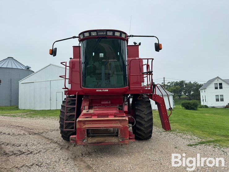 1995-case-ih-2144-image-2