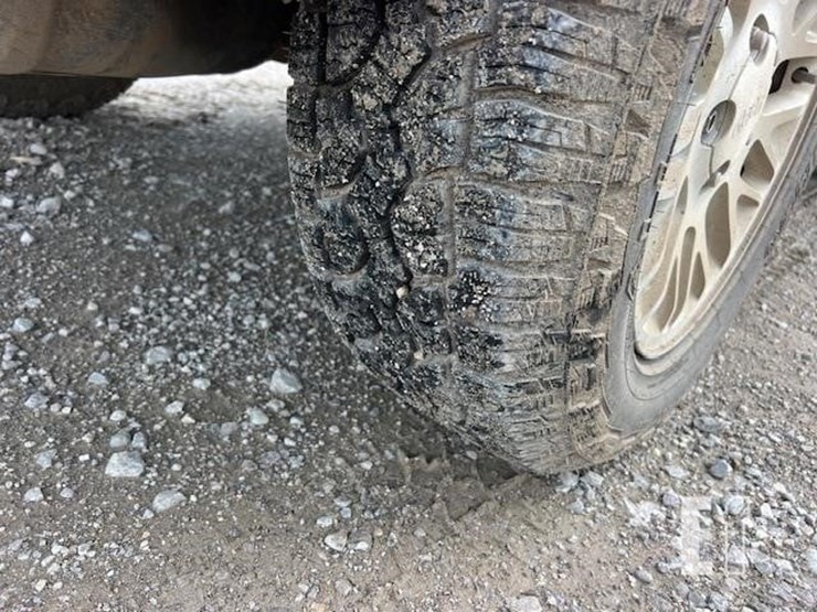 2001-jeep-grand-cherokee-laredo-image-18