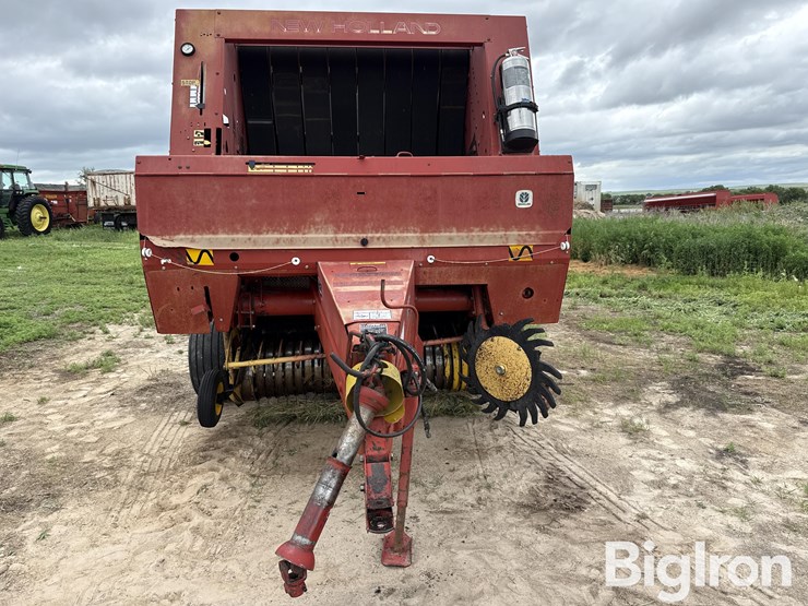 1995-new-holland-660-image-2