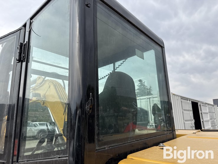 2014-caterpillar-305.5e-image-9