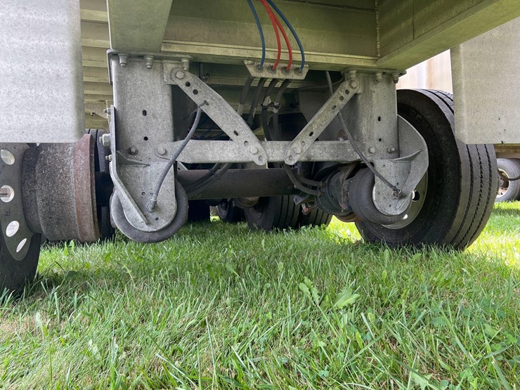 2024-axle-dump-trailer-image-8