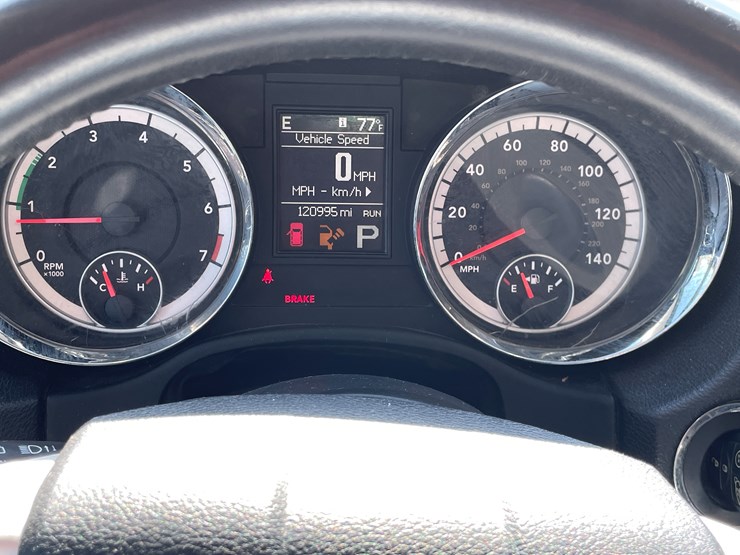 2013-dodge-durango-image-41