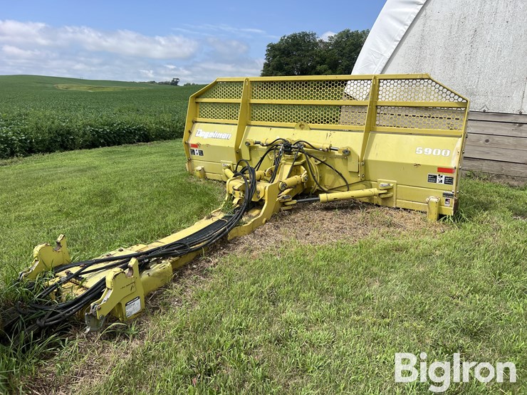 john-deere-8220-image-1