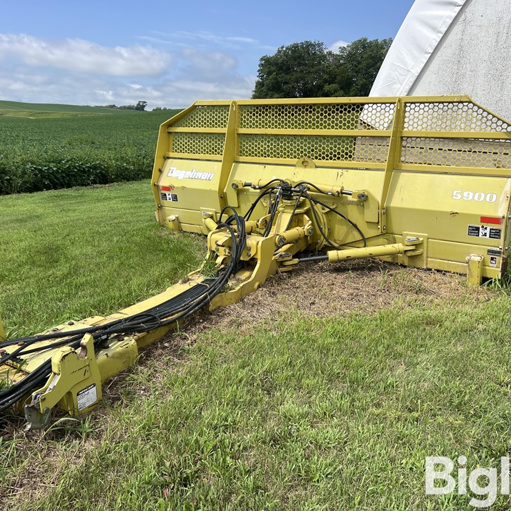 JOHN DEERE 8220