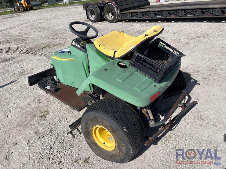 2010-john-deere-2010-image-3