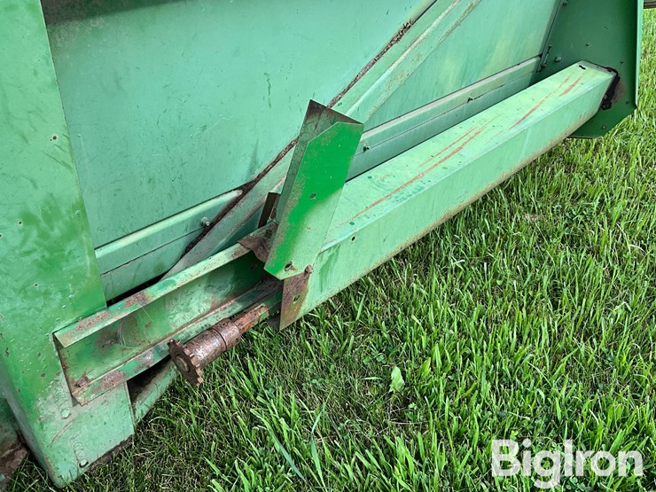 john-deere-843-image-12