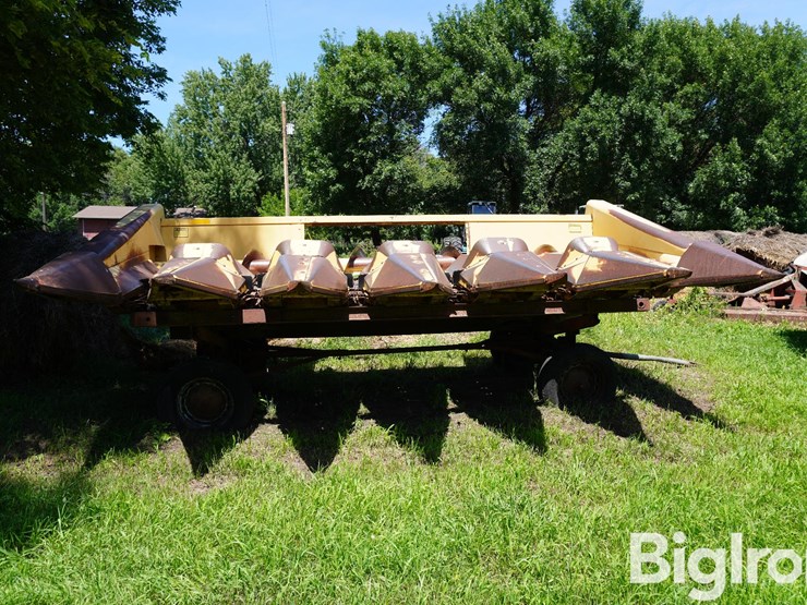 new-holland-974-image-2