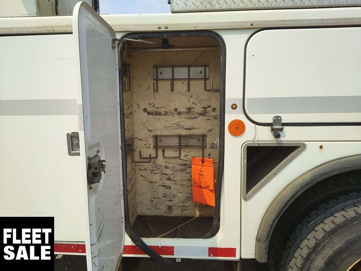2007-international-workstar-7500-image-33