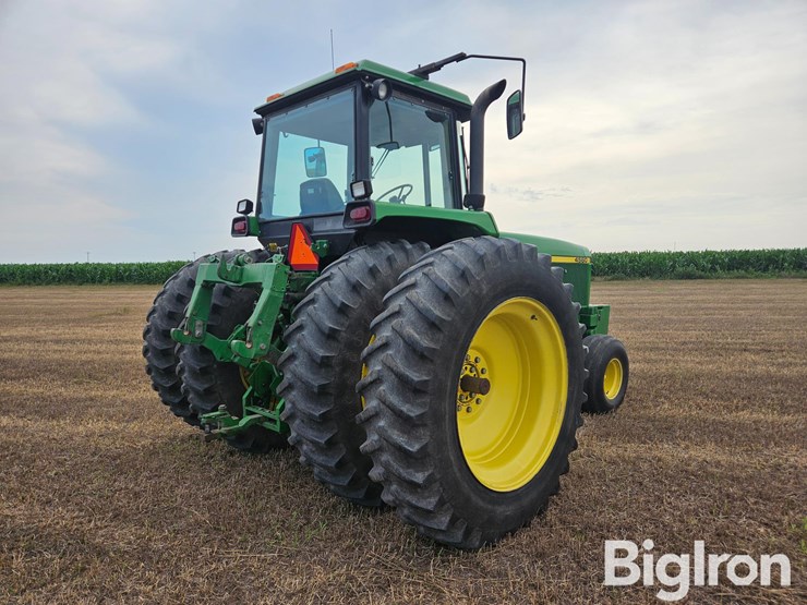 1992-john-deere-4560-image-5