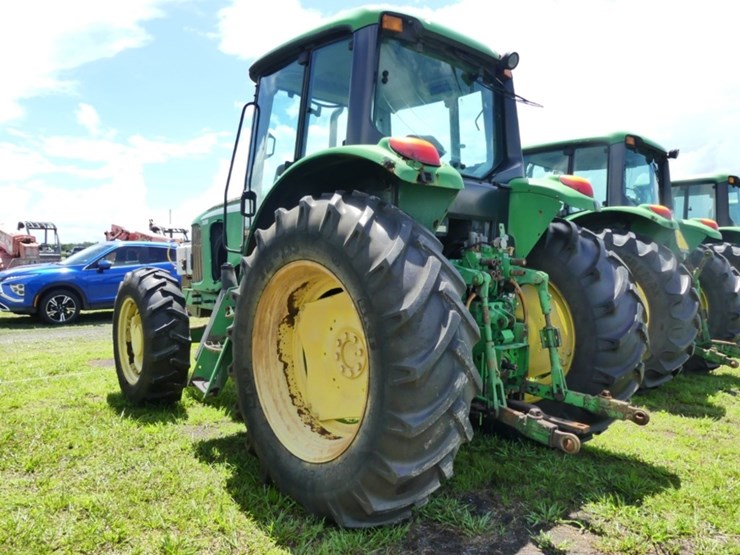 john-deere-7130-image-3