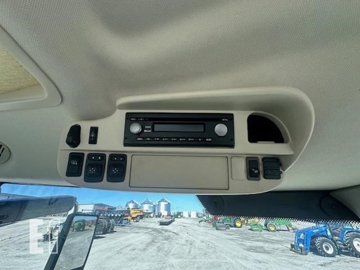 2017-john-deere-6130r-image-22