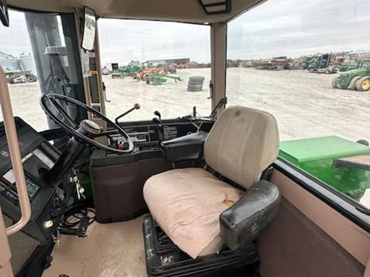 1989-john-deere-8760-image-21