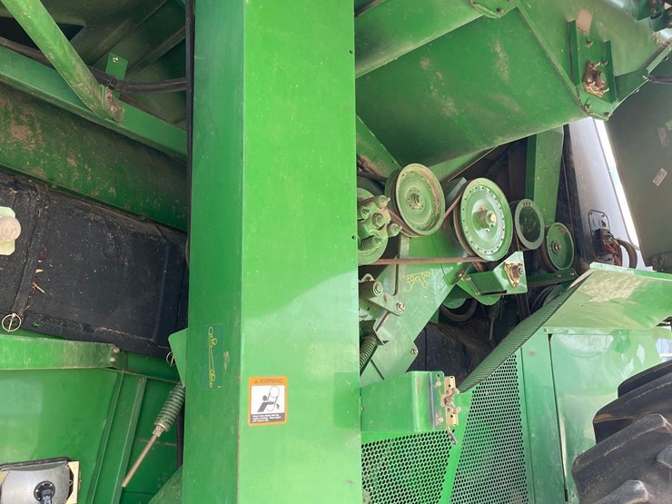 john-deere-9560-sts-image-40