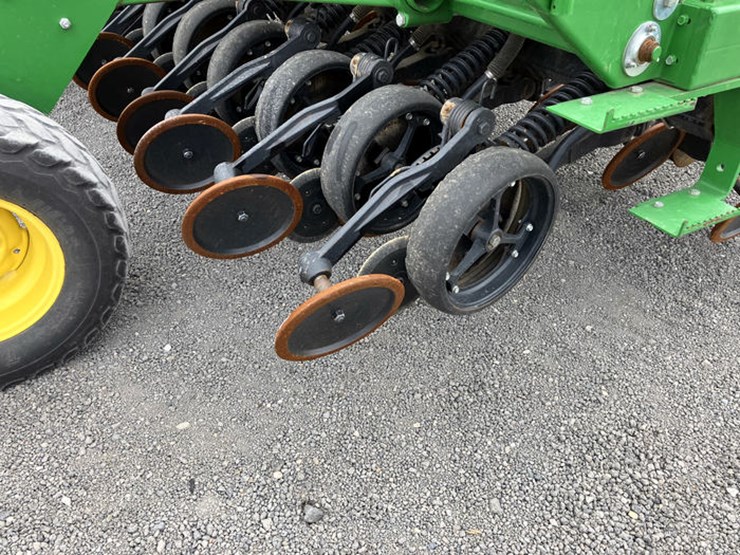 john-deere-1590-image-9