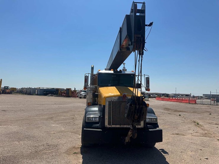 2013-kenworth-t800-image-5