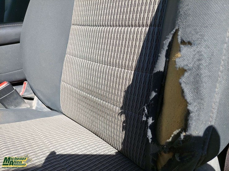 2012-ram-2500-st-image-22