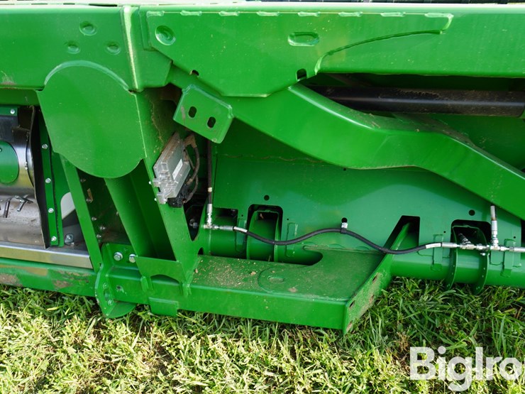 2019-john-deere-740fd-image-19