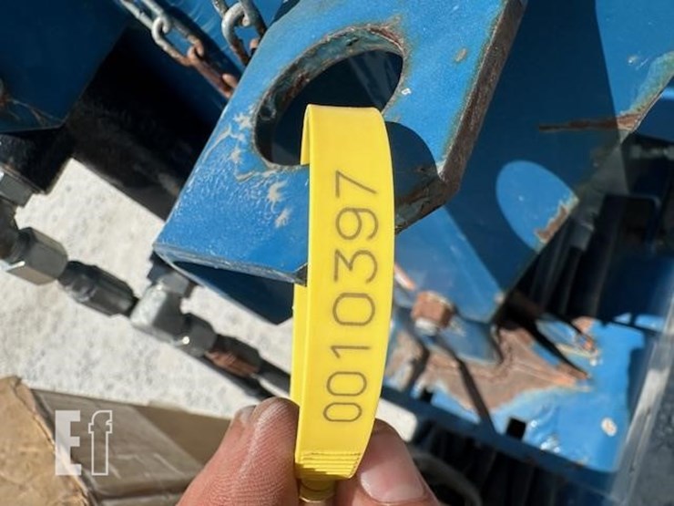 2011-kinze-3660-image-23