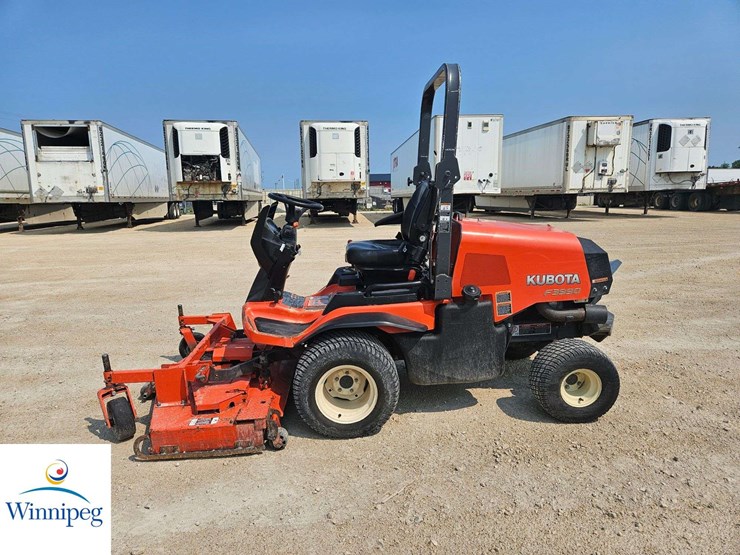 2016-kubota-f3990-image-3