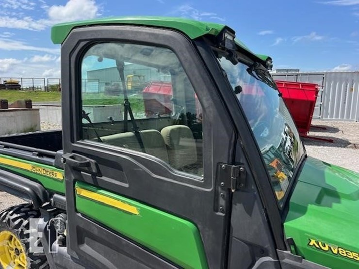 john-deere-gator-xuv-835r-image-15