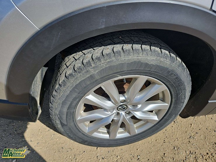 2016-mazda-cx9-image-25