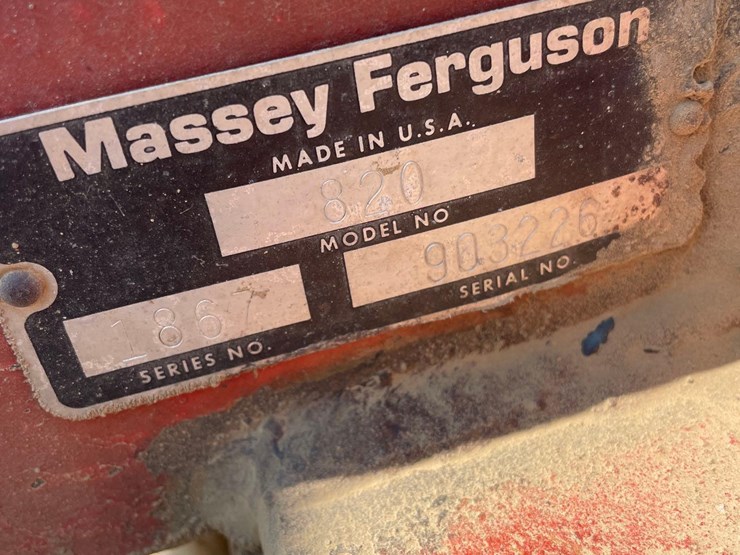 massey-ferguson-820-image-25