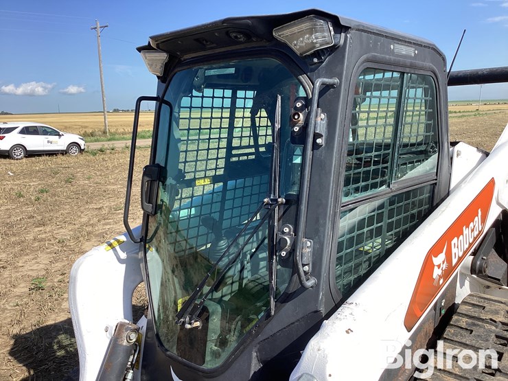 2021-bobcat-t76-image-12