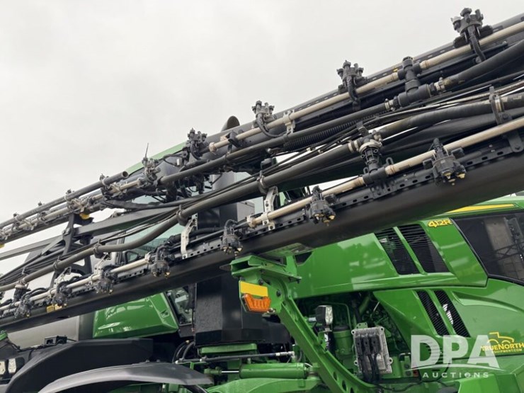2023-john-deere-412r-image-12