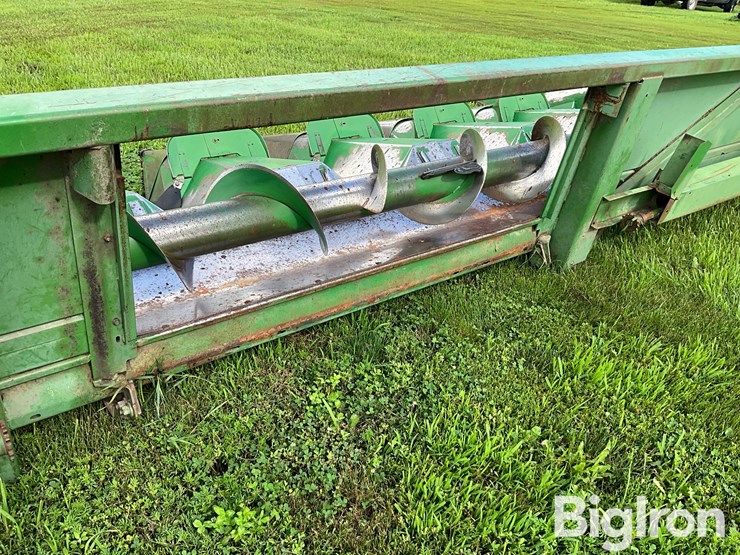 john-deere-843-image-9