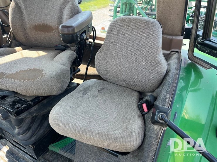 2004-john-deere-8520-image-58