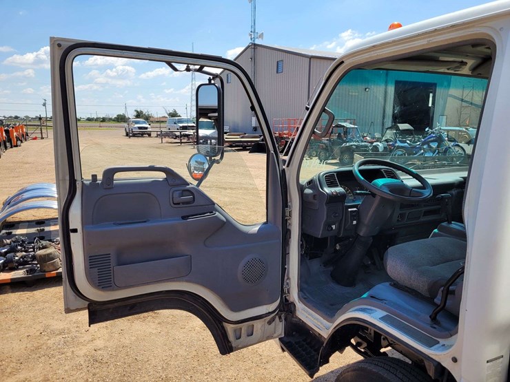 2007-gmc-w4500-image-6