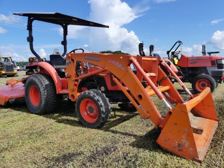 2011-kubota-l3200-image-2