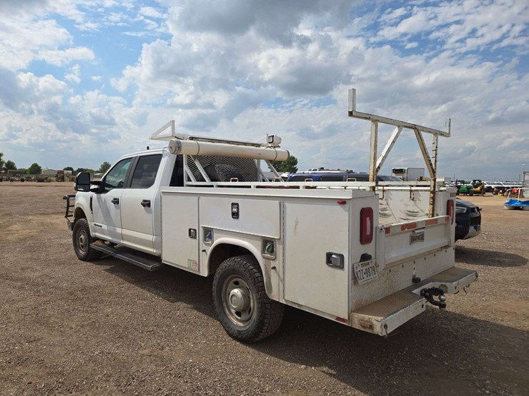ford-f350-image-5