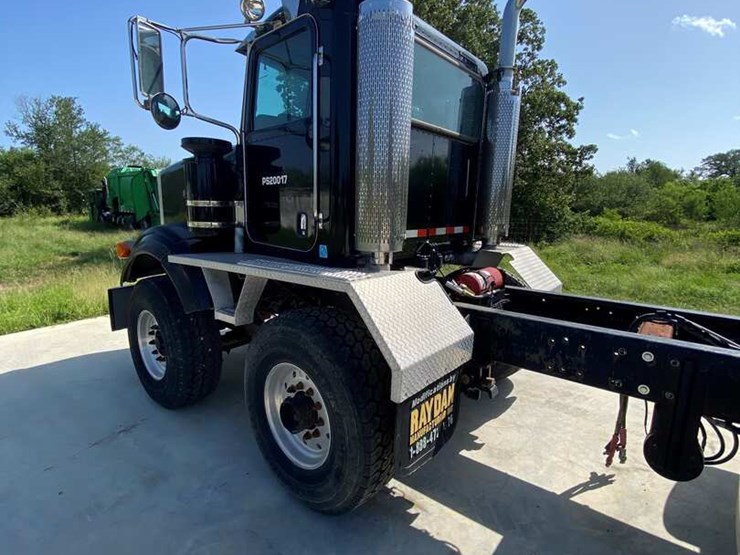 2007-peterbilt-357-image-6