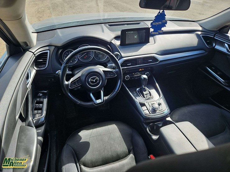 2016-mazda-cx9-image-10