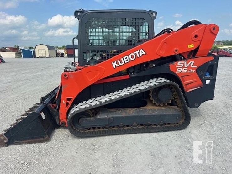 2018-kubota-svl95-2s-image-2