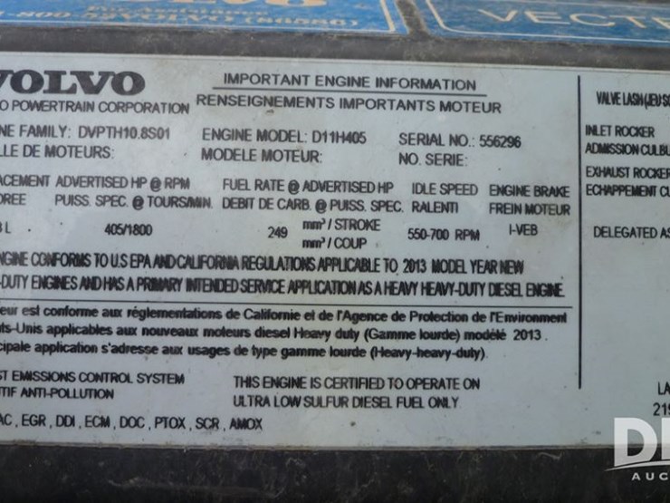 2014-volvo-10-image-13