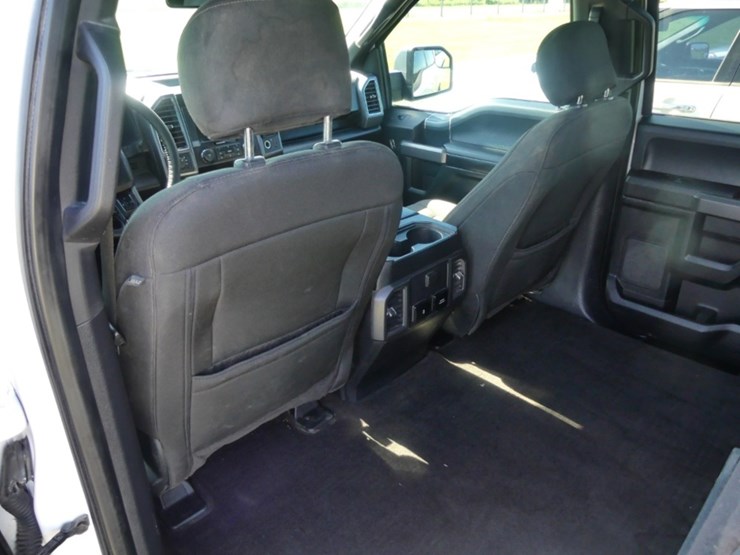 2020-ford-f150-xl-image-10