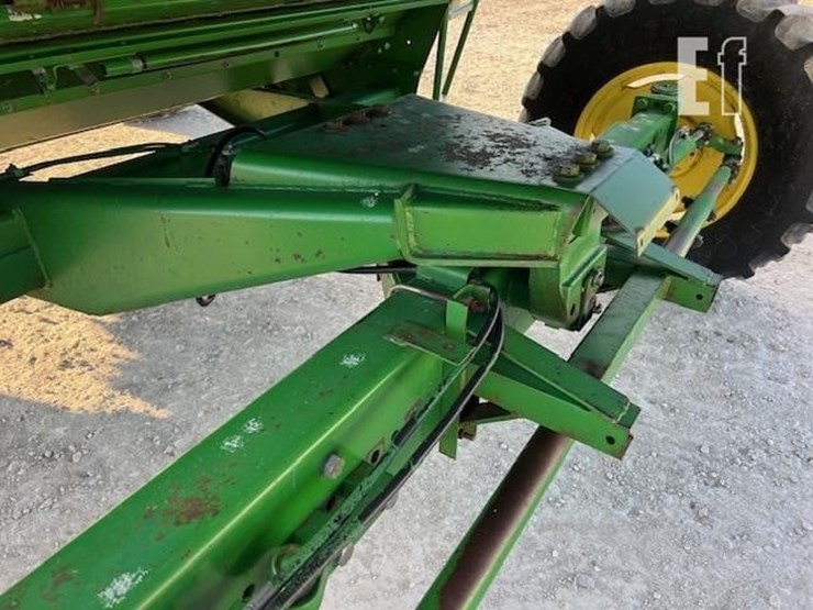1988-john-deere-8820-titan-ii-image-42