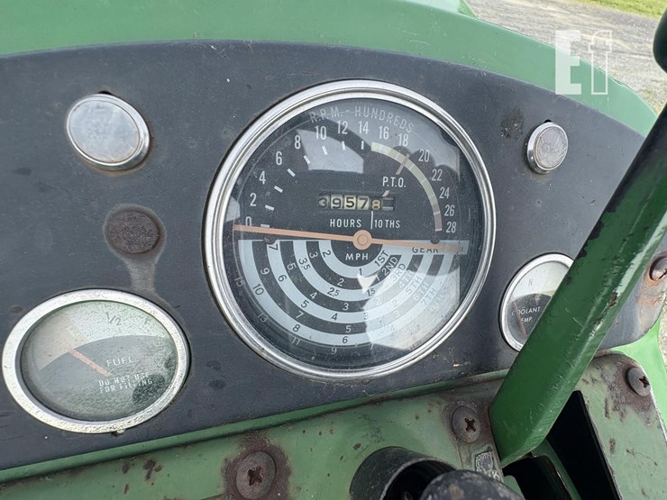 1965-john-deere-2010-image-10