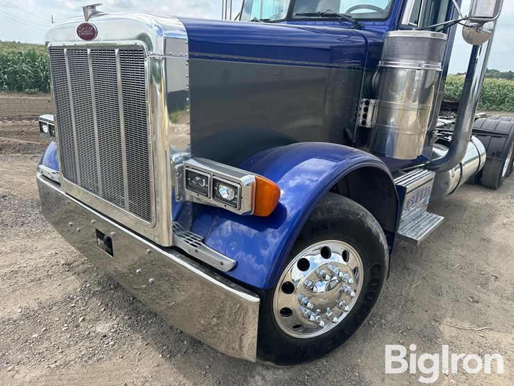1998-peterbilt-379-image-15