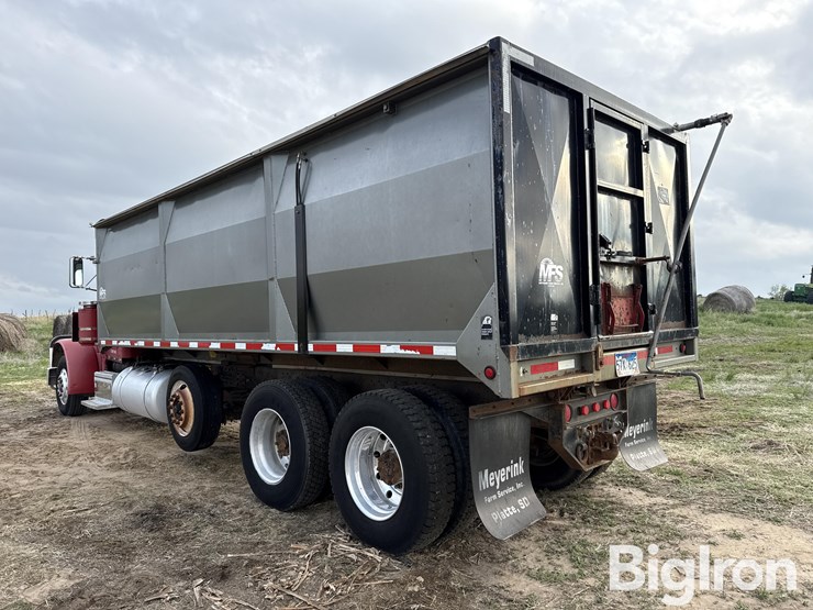 1991-peterbilt-379-image-7