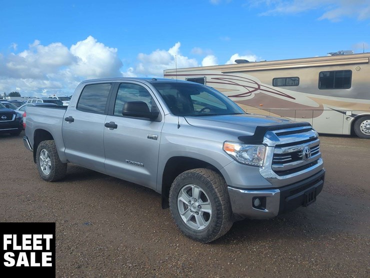 2017-toyota-tundra-image-2