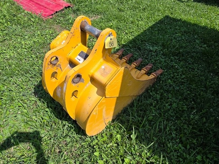 john-deere-24-image-4