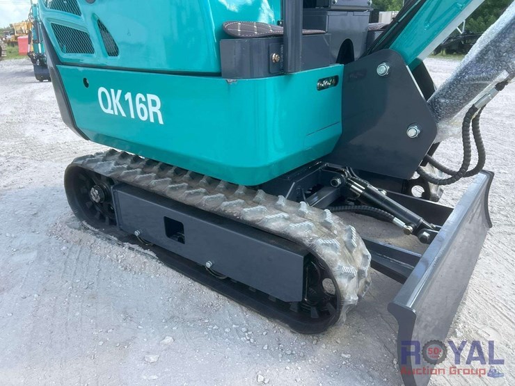 unused-2025-cfg-qk16r-mini-excavator-image-11