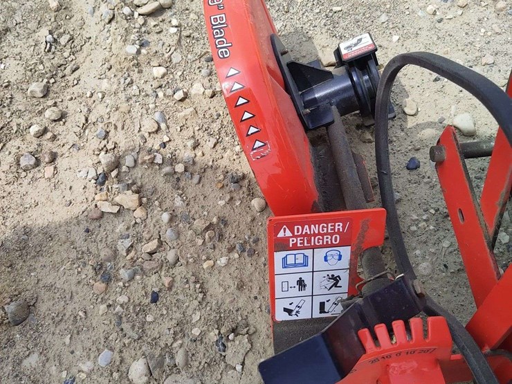 ariens-edger-9in-tilt-blade-image-5
