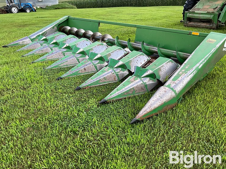 john-deere-843-image-1