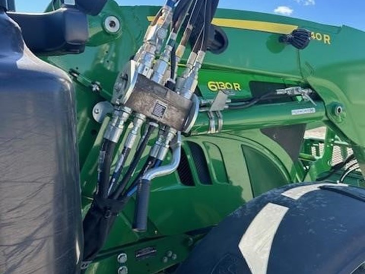 2017-john-deere-6130r-image-13