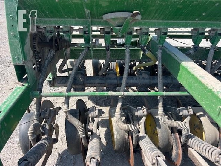 1993-john-deere-750-image-14